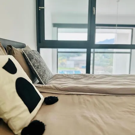 B1-14 Crystal Bay Retreat - Pool View Apartment