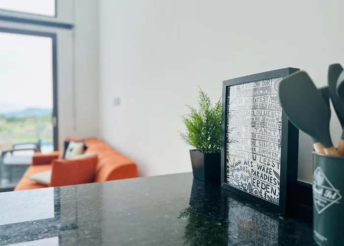 B1-14 Crystal Bay Retreat - Pool View Apartment アパート Ayios Nikolaos