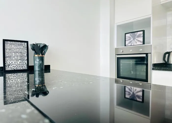 B1-14 Crystal Bay Retreat - Pool View Apartment Ayios Nikolaos