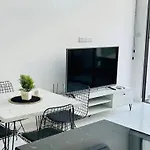 Appartement B1-14 Crystal Bay Retreat - Pool View