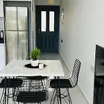 Appartement B1-14 Crystal Bay Retreat - Pool View *
