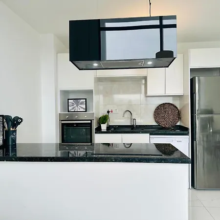 Modern And Comfortable Apartment