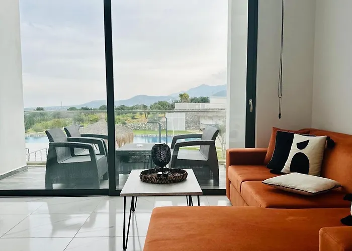 Apartmán B1-14 Crystal Bay Retreat - Pool View Apartment Agios Nikolaos (Famagusta)